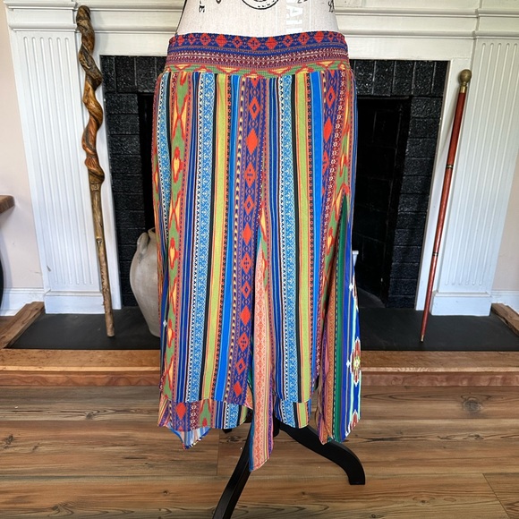 Soft Surroundings Boho Ikat Print Handkerchief Hem Fantasia Festival Skirt PM - Picture 4 of 12